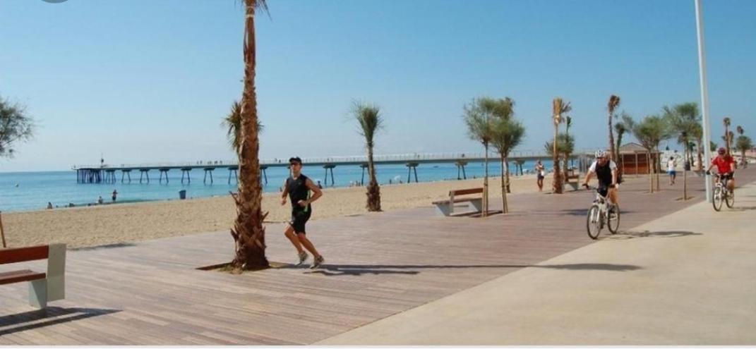 Habitacion A 15 Minutos De Barcelona Badalona Extérieur photo